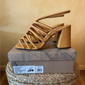 Free People strappy heel, size 10, harvest yellow